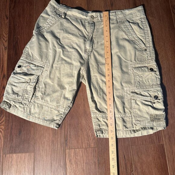 - Plugg Shorts: men’s - Picture 7 of 8